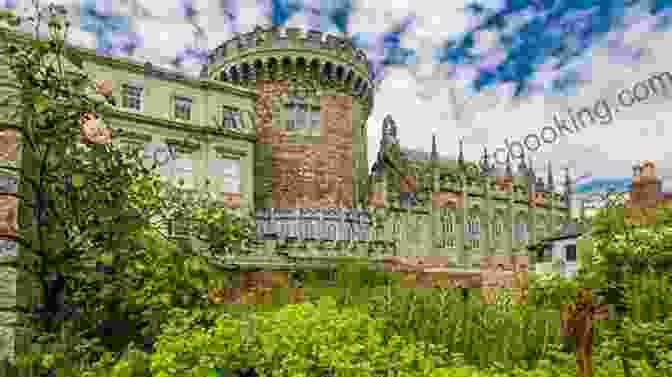 The Historic Dublin Castle, Ireland Fodor S Essential Ireland 2024 (Full Color Travel Guide)